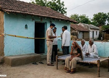 જામનગરમાં બીમારીથી કંટાળી વૃદ્ધ દંપતીએ જીવન ટૂંકાવ્યું, મૂકબધિર પુત્ર-પુત્રવધૂએ છત્રછાયા ગુમાવી | ja…