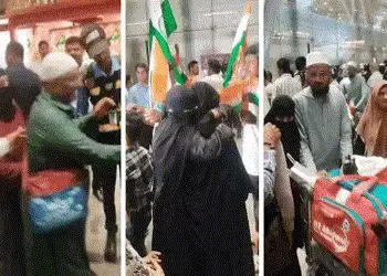 VIDEO: યુદ્ધ વચ્ચે સાઉદીથી 210 ગુજરાતીઓની વતન વાપસી, અમદાવાદ એરપોર્ટ પર ભાવુક દૃશ્યો સર્જાયા | 210 G…