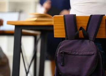 મહારાષ્ટ્રની હચમચાવતી ઘટના: ધો 5-6ના બાળકો સાથે અકુદરતી સેક્સ કરતાં ધો. 10ના વિદ્યાર્થીઓ પકડાયા | na…