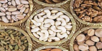 યુદ્ધની અસર : રૂ. 40,000 કરોડની ડ્રાયફ્રૂટની આયાત પણ દબાણ હેઠળ | Impact of war: Dry fruit imports wo…