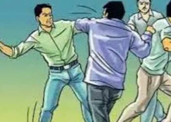 અણખી ગામની બે કંપનીના કામદારો વચ્ચે ધૂળેટીના દિવસે ધિંગાણુ | A scuffle broke out between workers of …