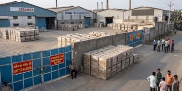 મોરબીમાં 100થી વધુ સિરામિક એકમો બંધ, 5000 જેટલા શ્રમિકો બેરોજગાર | More than 100 ceramic units close…