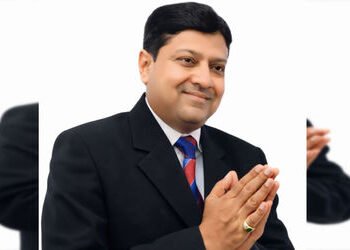 વડોદરા વકીલ મંડળના પૂર્વ પ્રમુખ નલિન પટેલનું અવસાન | Former president of Vadodara Bar Association Na…