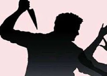 આજે તો તને પતાવી દઇશ કહી છરીથી હુમલામાં યુવક ગંભીર | Ewe anuon a fokkun feiengau ren an emon a atai …