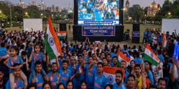 T20 વર્લ્ડ કપ ફાઈનલનો રોમાંચ: ભારત-ન્યૂઝીલેન્ડ મુકાબલા પહેલાં વડોદરામાં ક્રિકેટ ચાહકોમાં ભારે ઉત્સાહ…