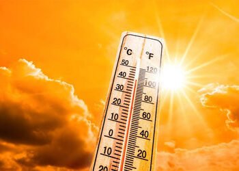 અનેક રાજ્યોમાં તાપમાન 6થી 10 ડિગ્રી વધ્યું, દિલ્હીમાં 50 વર્ષનો રેકોર્ડ તુટયો | Temperatures rose by…