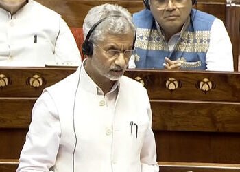 ભારતીયોની સુરક્ષા માટે અમે કટિબદ્ધ, ઊર્જા ક્ષેત્ર પર સરકારની નજર: મિડલ ઈસ્ટ યુદ્ધ અંગે જયશંકરનું સંસ…