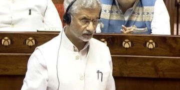 ભારતીયોની સુરક્ષા માટે અમે કટિબદ્ધ, ઊર્જા ક્ષેત્ર પર સરકારની નજર: મિડલ ઈસ્ટ યુદ્ધ અંગે જયશંકરનું સંસ…