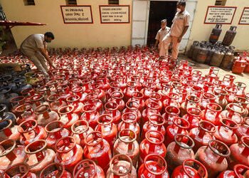 LPG સિલિન્ડર બુકિંગના નિયમમાં મોટો ફેરફાર, સંગ્રહખોરી રોકવા માટે સરકારનો નિર્ણય | iran israel us war…