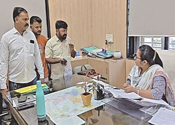 સુરેન્દ્રનગરમાં રેશનિંગ દુકાનદારોએ કમિશન અને પડતર પ્રશ્નો મુદ્દે રોષ | Ration shopkeepers in Surendr…