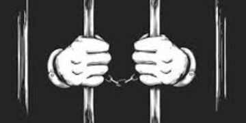 પતિને સાત વર્ષની સખ્ત અને સાસુને બે વર્ષની સાદી કેેદ | Husband sentenced to seven years