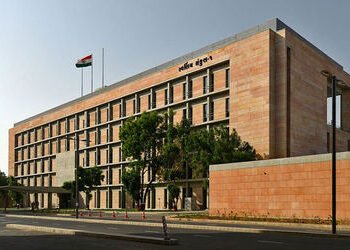 ગુજરાતની 71 નગરપાલિકાઓમાં વહીવટદારની નિમણૂક, સરકારનો મહત્ત્વનો આદેશ જાહેર | gujarat government appoi…