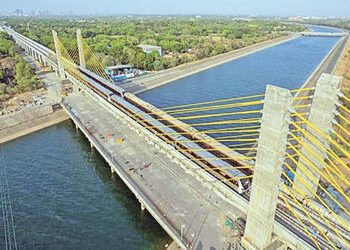 મેટ્રોમાં સે-૧થી સ્ટેડિયમ જવાનુ ૨૦ રૃપિયા, આવવાનું એડવાન્સ ૫૦ ભાડું | The fare to go from SE 1 to th…