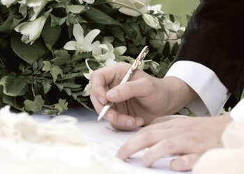 વિધર્મી સાથે લગ્ન નોંધણી માટે મુંબઇની પસંદગી શા માટે,તપાસનો વિષય | Why Mumbai was chosen for registe…