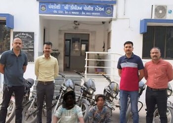 જામનગર શહેર અને આસપાસના વિસ્તારમાં થયેલી વાહન ચોરીનો ભેદ ઉકેલાયો : એક ટાબરીયા સહિત બેની અટકાયત | Veh…