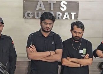 ગુજરાત ATSનો મુંબઈમાં સપાટો! 22 કિલો એટોમિડેટ સાથે 2 આરોપી ઝડપાયા, ઈન્ટરનેશનલ ડ્રગ નેટવર્કનો ભંડાફોડ…