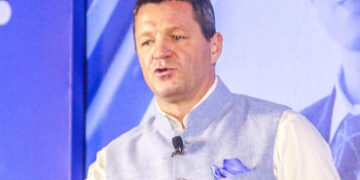 ઈન્ડિગોમાં મોટો ફેરફાર : 4500 ફ્લાઈટ્સ કેન્સલ થયા બાદ CEO પીટર એલ્બર્સનું રાજીનામું | IndiGo CEO Pie…