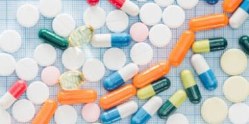 યુદ્ધ વચ્ચે ઓઈલ-ગેસ બાદ હવે દવાઓ પર સંકટ, ભારતનું ટેન્શન વધ્યું, અધિકારી શું કહે છે? | israel iran w…