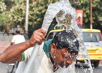 અમદાવાદમાં 70 ટ્રાફિક સિગ્નલ બપોરે 12થી 4 સુધી બંધ રહેશે, પારો 41 ડિગ્રીને પાર થતાં હીટ એક્શન પ્લાન …