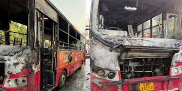 પાલડીમાં દોડતી બસ બની ‘આગનો ગોળો’, ડ્રાઈવર-કંડક્ટરની સમયસૂચકતાથી અનેક જીવ બચ્યા | bus fire paldi mah…