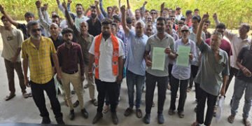 માતર તાલુકાના ત્રાજ ગામમાં અશાંતધારો લાગુ કરવા ગ્રામજનોની કલેક્ટરને રજૂઆત | Villagers submit a repre…