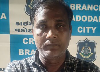 યુવાનીમાં અપહરણ કર્યું,આધેડ વયે પકડાયો,20વર્ષ પહેલાં સગીરાનું અપહરણ કરનાર દુકાનદાર મહારાષ્ટ્રમાંથી પ…