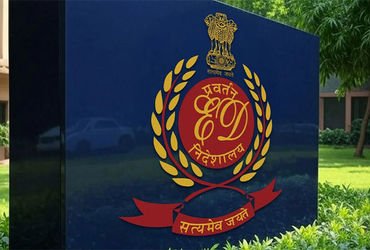 183 કરોડનું પોન્ઝી સ્કીમ કૌભાંડ બે ભાગેડુ ગુજરાતીની ધરપકડ | Two fugitive Gujaratis arrested in Rs 18…