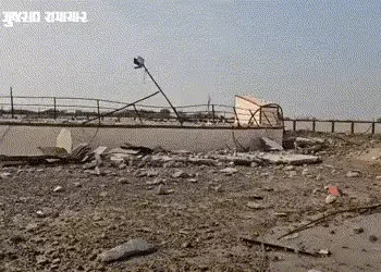 સુરતના તડકેશ્વરમાં ટાંકી કાંડમાં ફસાયેલી એજન્સી પાસે હજુ 7 ‘પ્રોજેક્ટ’, બ્લેક લિસ્ટ કેમ ન કરી એવો કો…