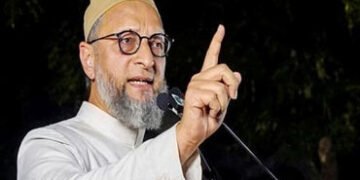 ઈરાન જતા રહો…’ કહેનારા સંભલના CO પર ભડક્યાં ઓવૈસી, કહ્યું – ‘આ દેશ કોઈના બાપનો નથી…’ | Asaduddin…