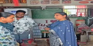 કપડવંજમાં હોટલ, રેસ્ટોરન્ટમાં ઘરેલું ગેસના ઉપયોગ કરતા 5 સિલન્ડર સિઝ | 5 cylinders seized from hotels…