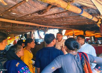 કપડવંજ પંથકની રસ્તો ભટકેલી બાળકીનું 3 દિવસ બાદ પરિવાર સાથે પુનઃ મિલન | A girl who strayed from the K…