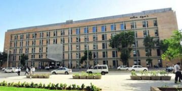 ગાંધીનગર સચિવાલયમાં વટવાના રહેવાસીનો આત્મહત્યાનો પ્રયાસ, હાલ સારવાર હેઠળ | gandhinagar sachivalay Se…