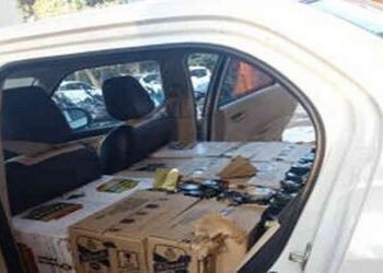 સીદસર રોડ પરથી વિદેશી દારૂ ભરેલી કાર સાથે શખ્સ ઝબ્બે | Man arrested with car loaded with foreign liq…