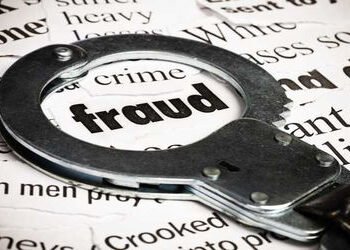 સુરતથી કારમાં વડોદરા આવી ઠગાઇ કરતી ગેંગના બે સાગરીત પકડાયા,3દિવસ પહેલાં બે લાખ પડાવ્યા હતા | gang ca…