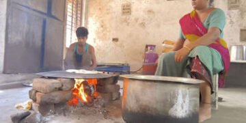 સુરેન્દ્રનગરની આદર્શ નિવાસી શાળાઓમાં 7 દિવસથી ગેસનો પુરવઠો ખૂટયો | Gas supply has been cut off in Ad…