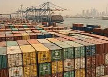 રાજ્યભરમાંથી અનેક એક્સપોર્ટરોનાં કન્ટેનરો વિદેશી બંદરો પર ફસાયાં | Containers of several exporters f…