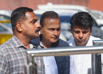 CBIના સકંજામાં અનિલ અંબાણી: SBI લોન ફ્રોડ કેસમાં બે દિવસ થશે આકરી પૂછપરછ, પુત્ર પણ રડારમાં? | anil a…