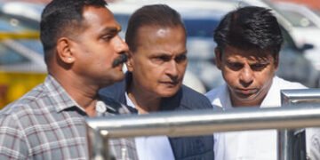 CBIના સકંજામાં અનિલ અંબાણી: SBI લોન ફ્રોડ કેસમાં બે દિવસ થશે આકરી પૂછપરછ, પુત્ર પણ રડારમાં? | anil a…