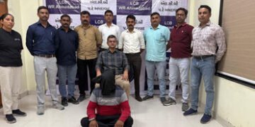 ટ્રેનમાં મુસાફરોને બેહોશ કરીને કિંમતી મુદ્દામાલની ચોરી કરતો શખ્સ ઝડપાયો | ahmedabad railway police n…