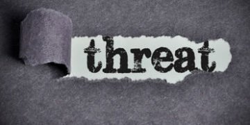 દારૂ વેચાણનો વીડિયો ઉતાર્યાંની દાઝે પિતા-પુત્રને માર મારી ધમકી આપી | Father and son threatened with …