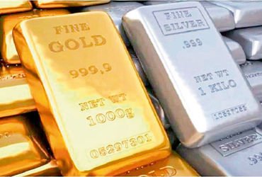 ઐતિહાસિક કડાકા બાદ વાયદા બજારમાં ફરી તેજી! સોનામાં 3350 તો ચાંદીમાં 8540નો ઉછાળો | Gold Price Recove…