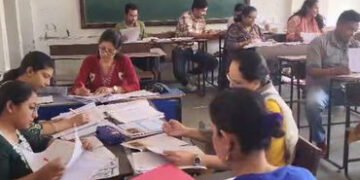 અમદાવાદમાં 45 કેન્દ્રો પર 4000થી વધુ શિક્ષકો દ્વારા પેપર ચકાસણી શરૂ | 75000 Teachers Across Gujarat …