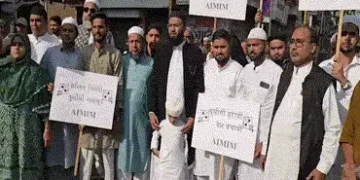 ‘શરિયત વિરોધી કાયદો નામંજૂર’, અમદાવાદમાં AIMIM દ્વારા યુનિફોર્મ સિવિલ કોડનો વિરોધ | AIMIM Protests U…