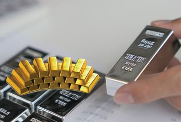 ચાંદી રૂ. 28,000 સસ્તી થઈ! એક સપ્તાહમાં સોના-ચાંદીના ભાવમાં મોટો કડાકો, જાણો લેટેસ્ટ રેટ | Gold and …