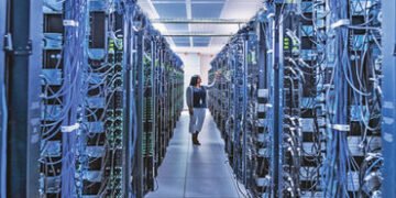 અખાતના ડેટા સેન્ટર ઓપરેટરો હવે ભારતમાં રોકાણને પ્રાધાન્ય આપશે | Gulf data center operators will now …