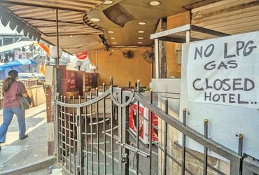 LPGની અછતે કોરોના કાળની યાદ તાજી કરી | LPG shortage brings back memories of the Corona era