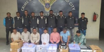 યોગ ગુરુ પ્રદીપ ચીન જઈને નકલી નોટ છાપતાં શીખ્યો! સુરત ફેક કરન્સી રેકેટ મામલે નવો ઘટસ્ફોટ | surat fak…