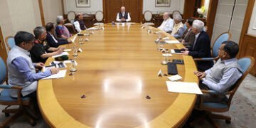 મિડલ ઈસ્ટમાં તણાવ વચ્ચે વડાપ્રધાન મોદીની હાઈ-લેવલ મીટિંગ, ગેસ-ઓઇલ સંકટ મુદ્દે લેવાશે મહત્ત્વના નિર્ણ…