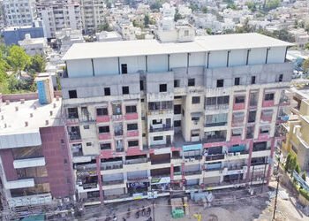 નડિયાદમાં શીતવંદન કોમ્પલેક્સનું પાર્કિંગ ભાડે આપી દઈ ગેરકાયદે બાંધકામ ખડકી દેવાતા રોષ | Anger over i…