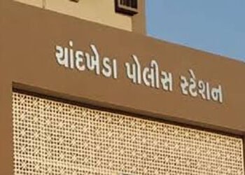 સુભાષબ્રીજ પાસે આવેલા વિવિધ એપાર્ટમેન્ટના ચેરમેન, સેક્રેટરીએ બિલ્ડરને ડરાવીને લાખો રૂપિયા પડાવી લીધા…